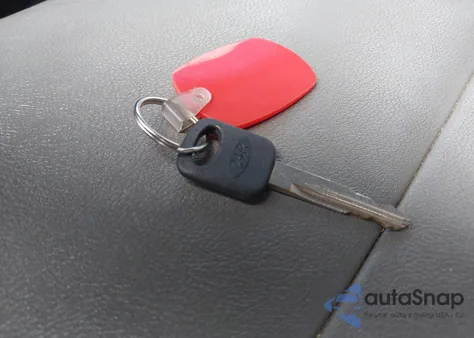 2007 Ford F-250 Lariat/Xl/Xlt from USA, damaged, VIN 1FTSW21P97EA66915